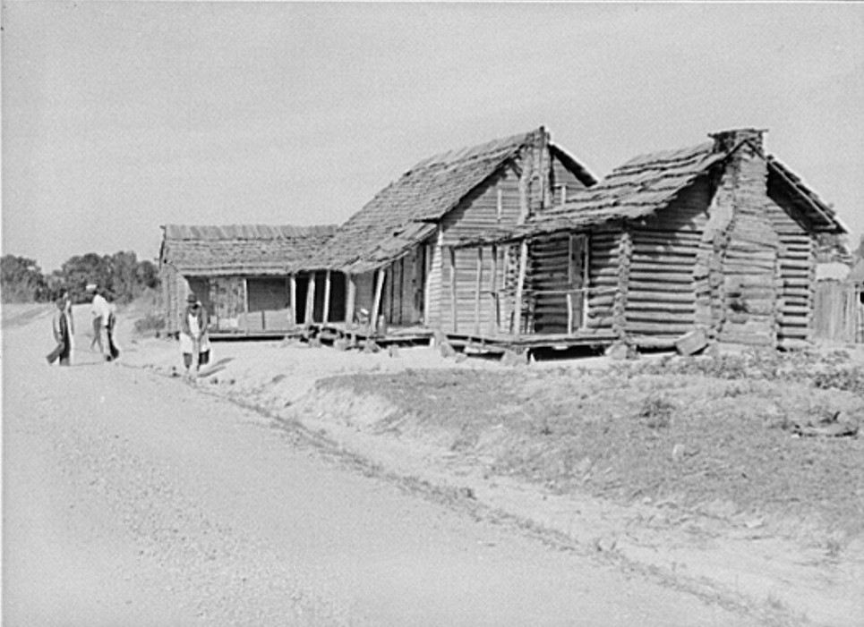 Photographs of Gee’s Bend two years after the assistance of the