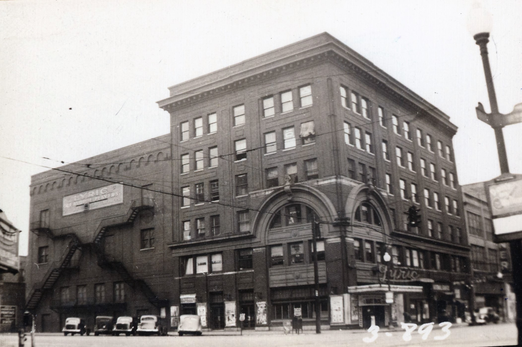 [Image: Lyric-Theater-ca.-1938-Birmingham-Public-Library.jpg]