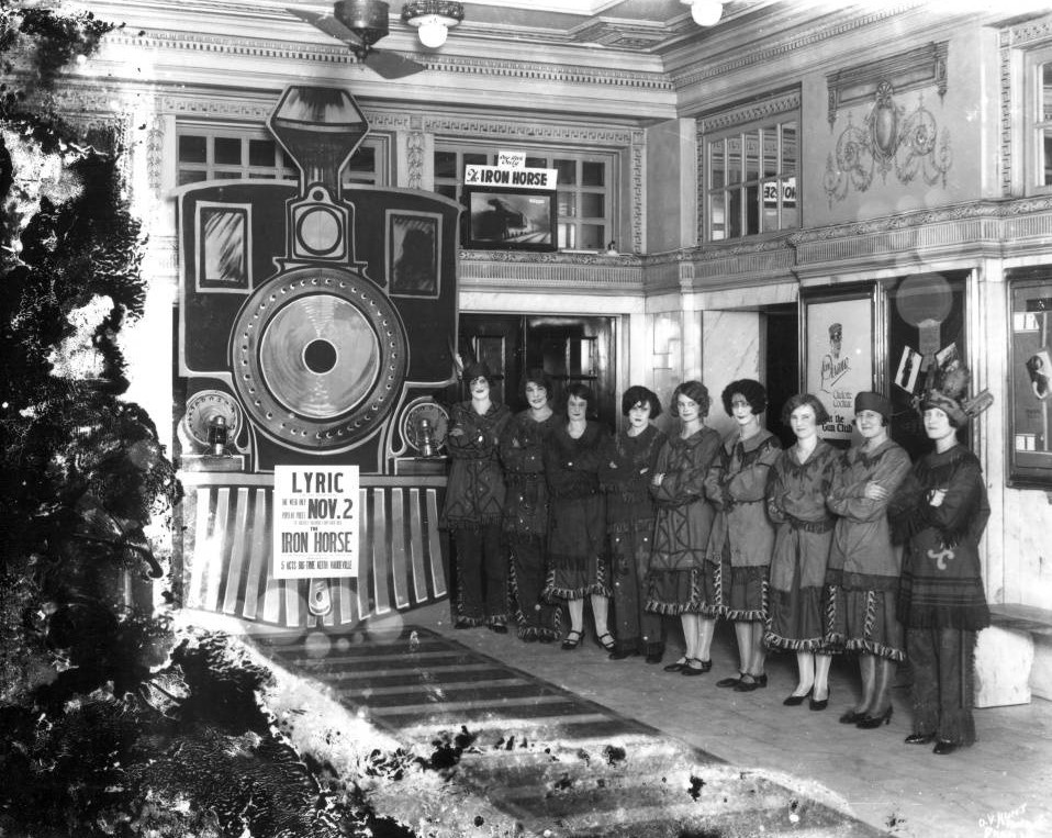 [Image: Lyric-Theater-lobby-1924-with-nine-women...ibrary.jpg]