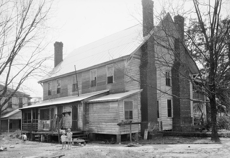 Camden, Wilcox County, Alabama Do you believe they bury official