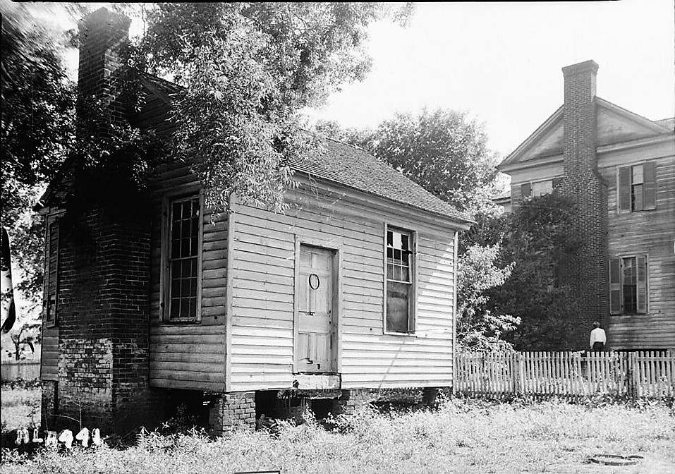 Beautiful old pictures of Thornhill Plantation in Talladega County