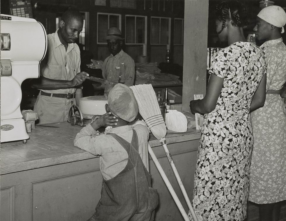 1939 inside cooperative store