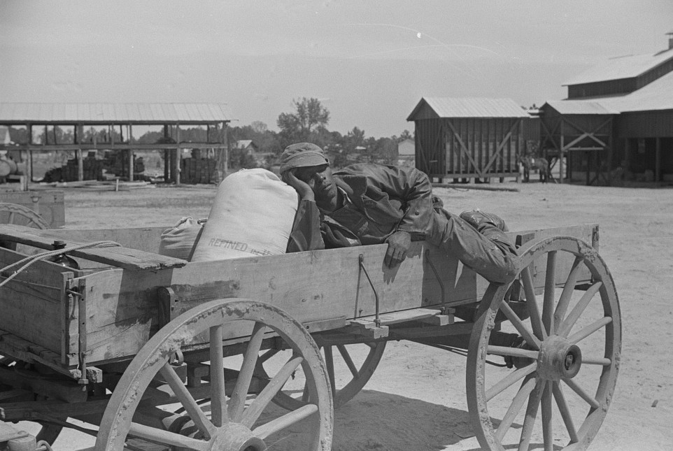1939 outside cooperative store Saturday
