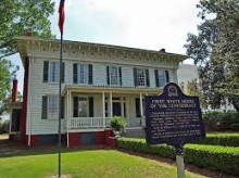 PATRON –Some charter members of the White House Association of Alabama. formed 1901