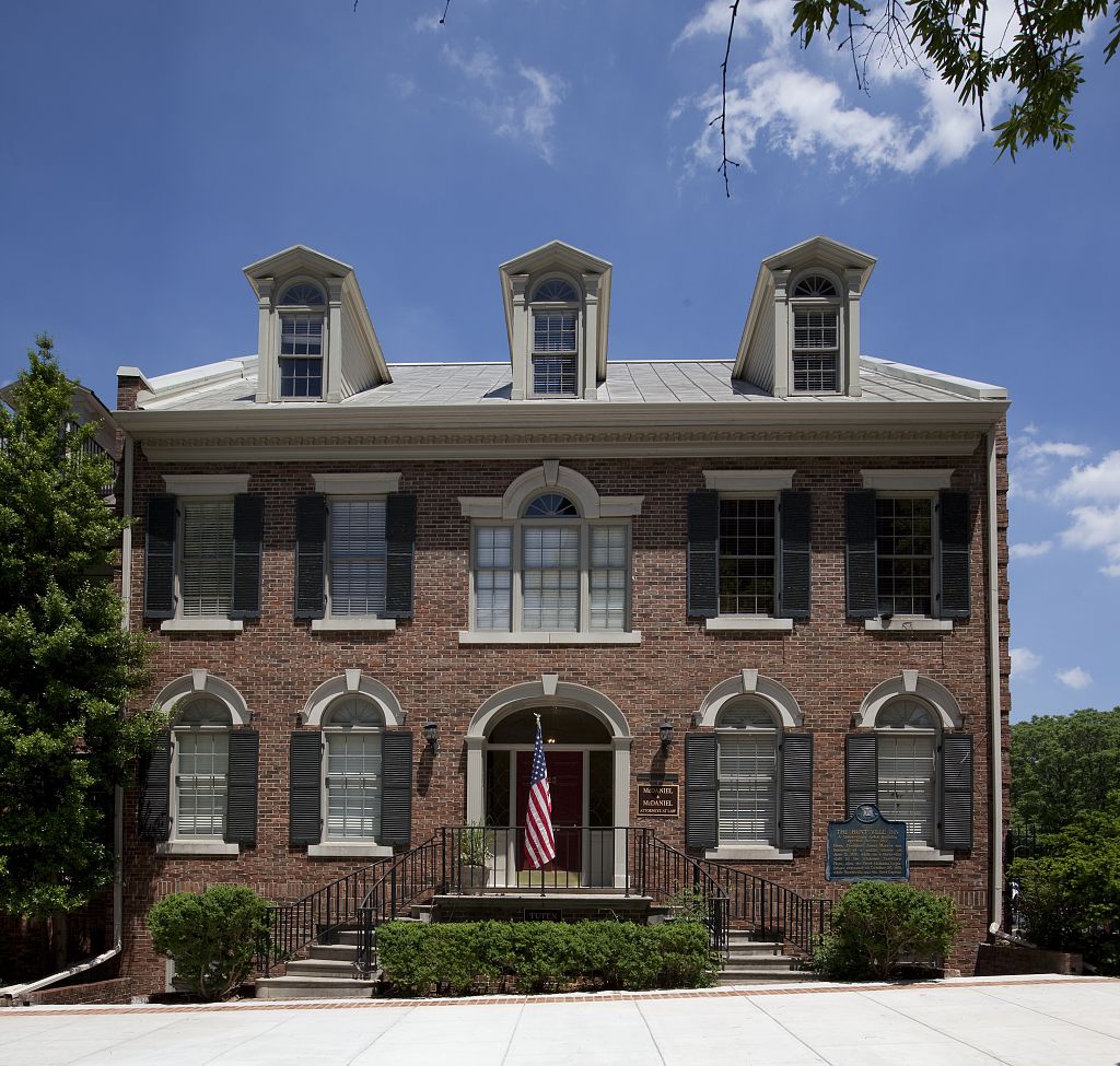 huntsville inn, built 1817 offices