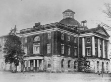 PATRON + Old capitol building in Tuscaloosa, Alabama was once a girl’s school