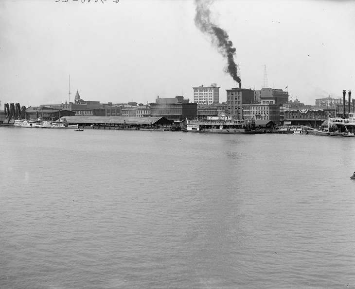 Mobile, Alabama, a colony of France, Britain and Spain this {film and