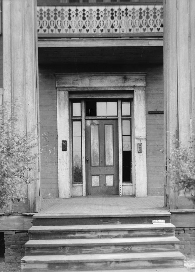 Alex Bush, Photographer, March 4, 1937 CLOSE-UP OF MAIN ENTRANCE - Benjamin Pinckney Worthington House, Sixth Avenue South, Birmingham, Jefferson County, AL