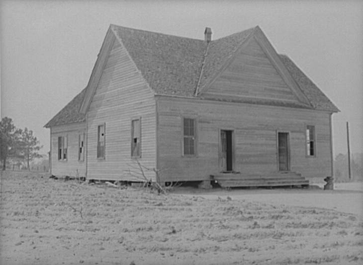 Do you know of any oneroom schoolhouses that are still active
