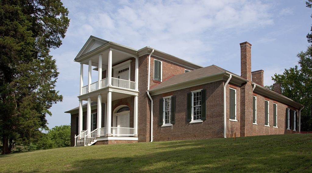 Belle Mont is significant as one of the Deep SouthÕs most outstanding examples of Palladian architecture. It is conceivable that Thomas Jefferson influenced the design of the house when it was built in 1828 by Dr. Alexander W. Mitchell. Flemish bond red brick and refined woodwork are hallmarks of the homeÕs construction. It was the home of members and descendants of the Isaac Winston family for most of its history. Belle Mont is owned by the Alabama Historical Commission and is open for public viewing.