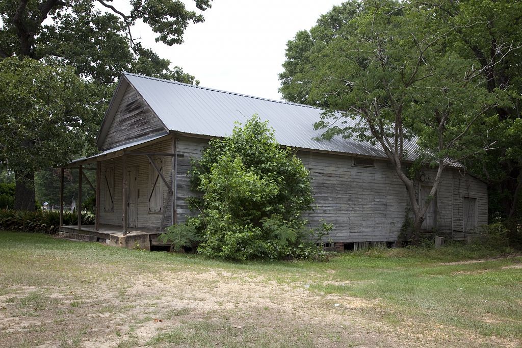 Old general store built in 1800 in Leroy, Washington County, Alabama2 2010 by Carol Highsmith (Library of Congress)