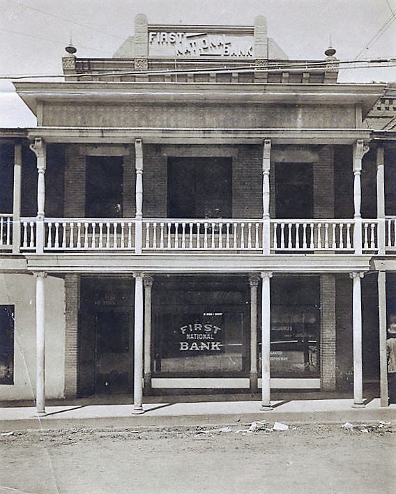 First National Bank in Wetumpka, Alabama. ca. 1910 (Alabama Department of Archives and History)