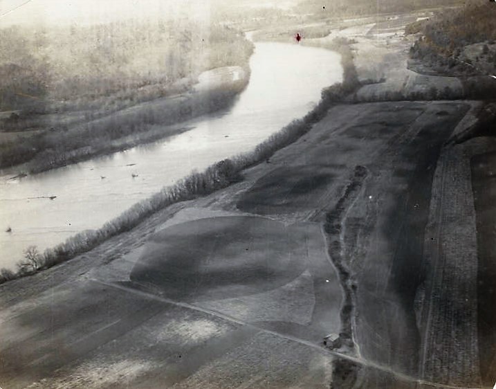 Site of an Indian village on the Coosa River in the southern corner of Etowah County, Alabama, one and a half miles above the Greensport Ferry (ADAH)