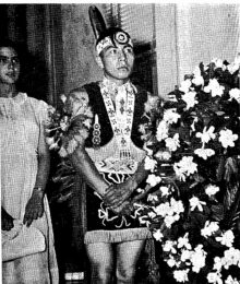 PATRON + Native-Americans from Oklahoma visited Alabama on 1st Flag Day in World War Memorial Building