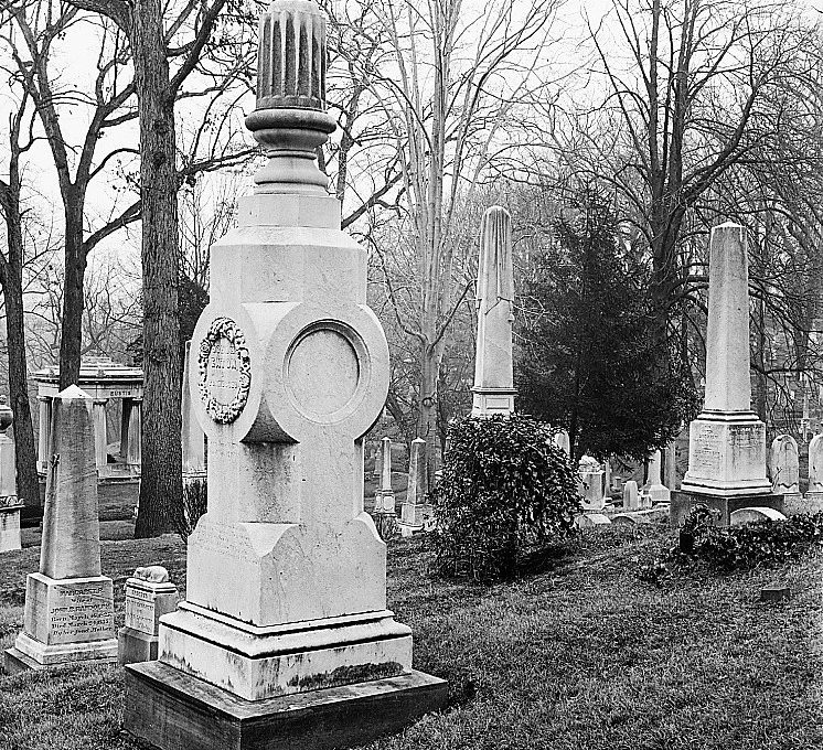 PATRON + TOMBSTONE TUESDAY: This was evidently not a loving family
